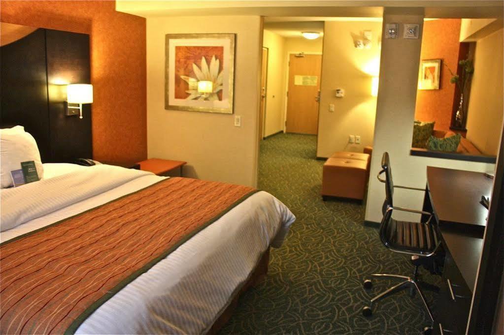 Fairfield Inn & Suites By Marriott Guelph Eksteriør billede