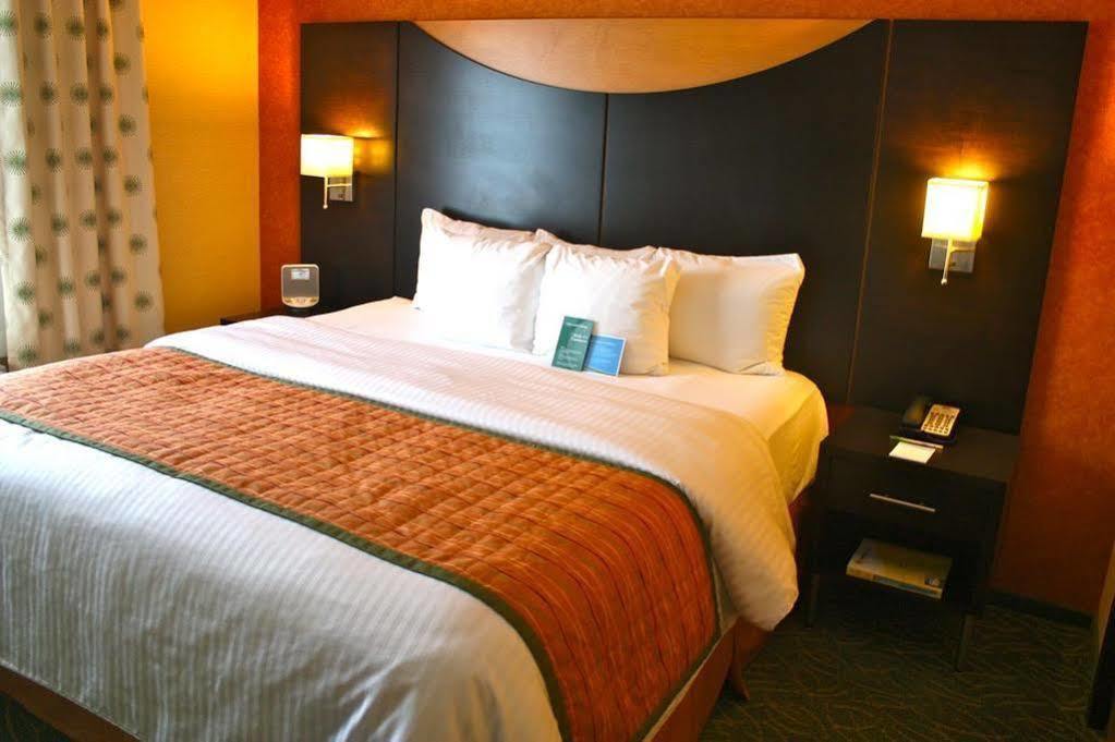 Fairfield Inn & Suites By Marriott Guelph Eksteriør billede