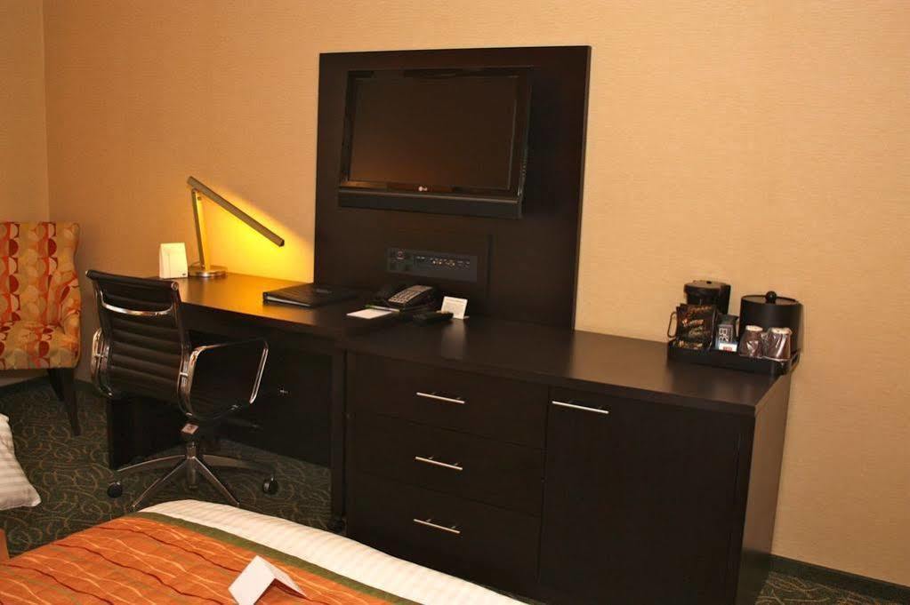 Fairfield Inn & Suites By Marriott Guelph Eksteriør billede
