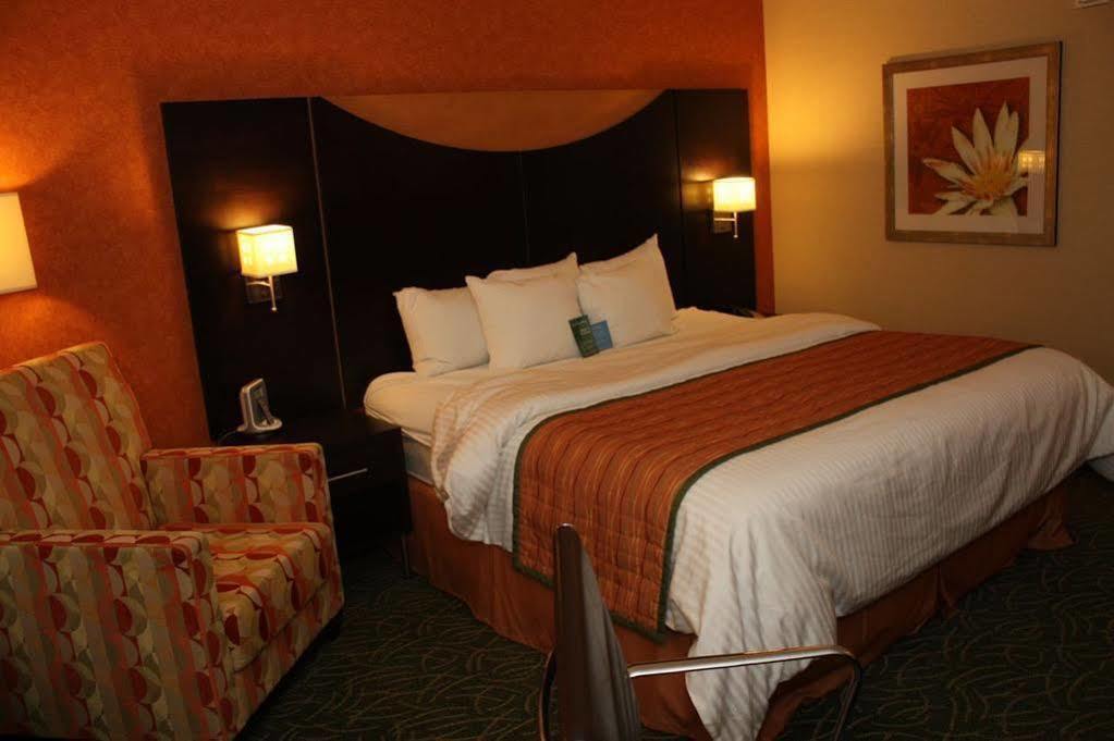 Fairfield Inn & Suites By Marriott Guelph Eksteriør billede